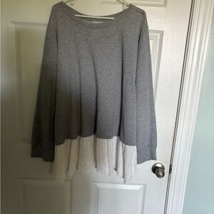 Ava & Viv Heather Gray Top